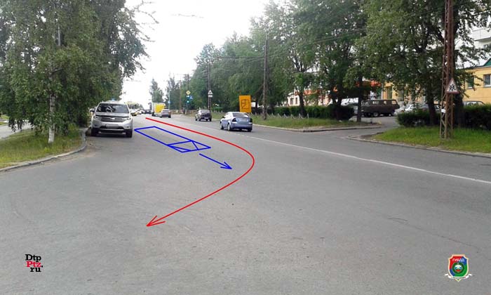 Петрозаводск, 25 июня 2015 года, 08-45. ДТП с участием легкового автомобиля Митсубиши (Mitsubishi) и пассажирского автобуса САРЗ произошло на Первомайском проспекте, напротив дома №21, в районе пересечения с улицей Кондопожская.