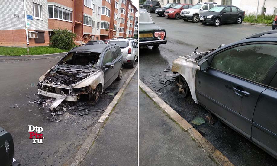 Петрозаводск, 6 августа 2019 года, 09-40.   Пожар в легковом автомобиле Вольво (Volvo V50) произошел на улице Зайцева, у дрма №21Б.
